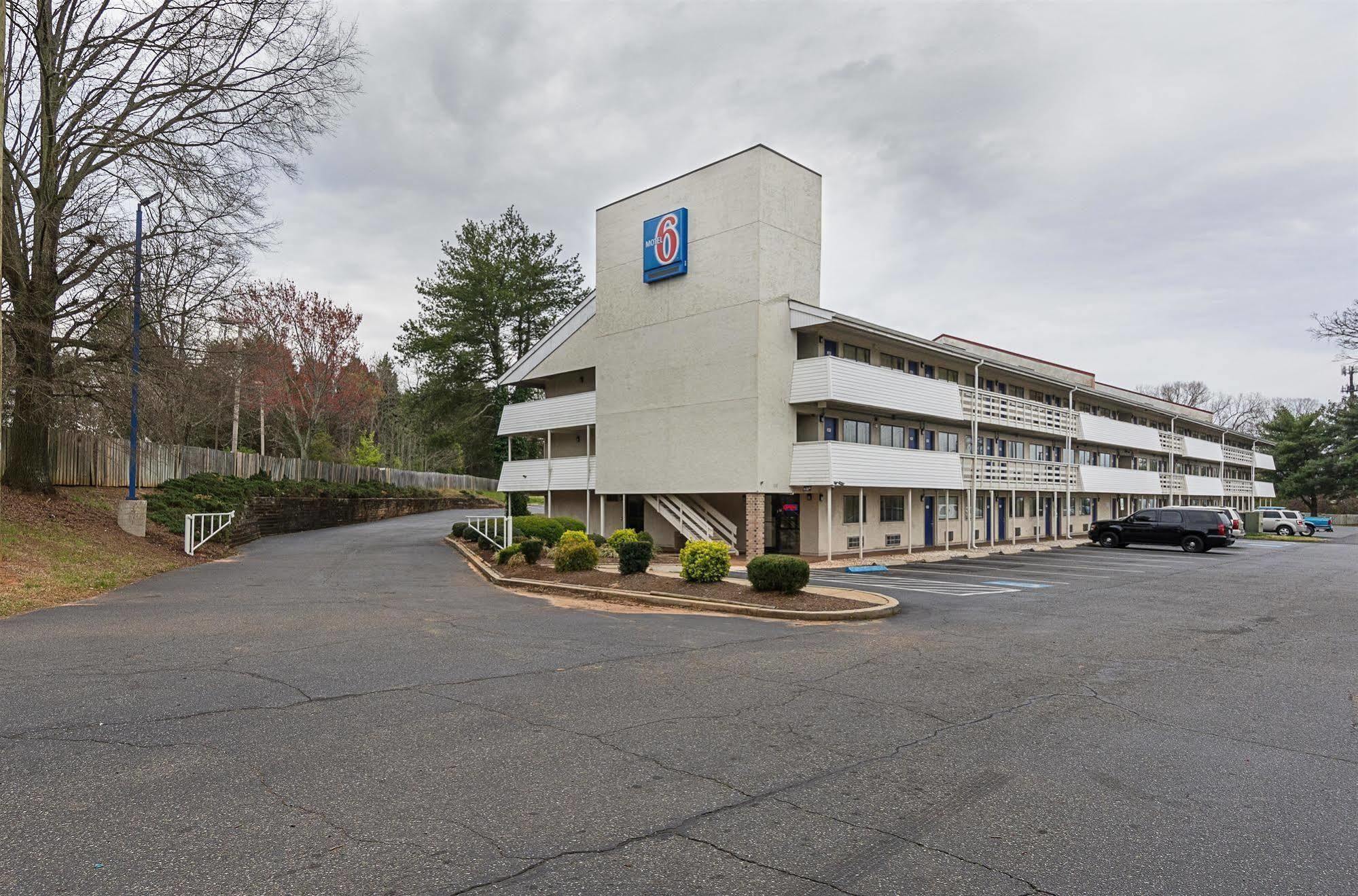 Motel 6-Charlotte, Nc - Coliseum Eksteriør bilde